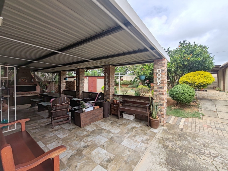 3 Bedroom Property for Sale in Bothasrus Eastern Cape
